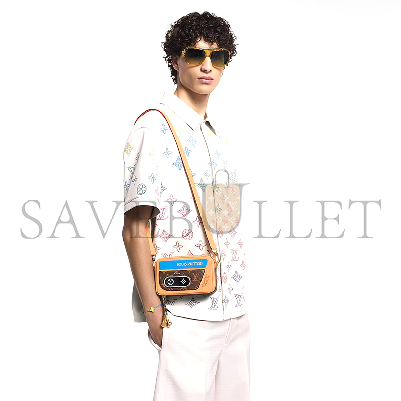 l0*is V*t0n baladeur wearable wallet m14062 (19*13.5*5.5cm)